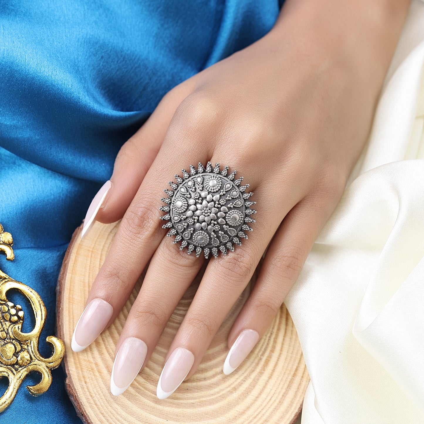 Bold Star Ring