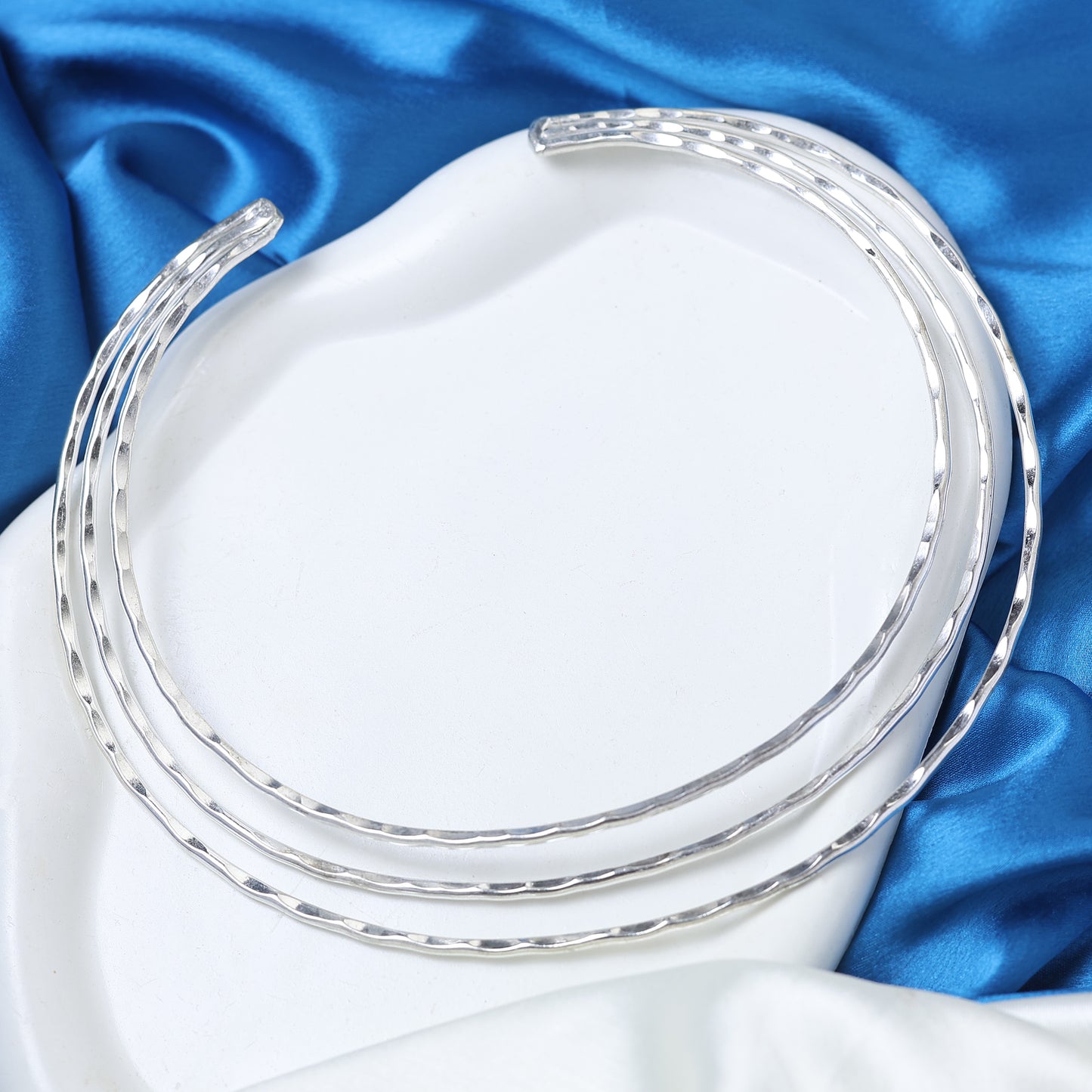 Torque Silver Choker