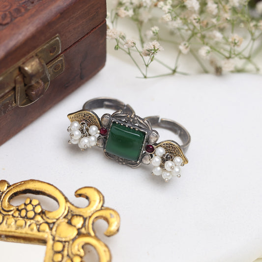 Single Stone Ornate Ghungroo Green