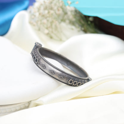 Kada Oxidized Tattva