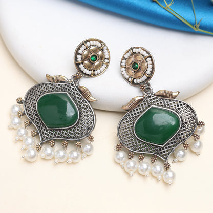 Vintage Temple Style Pearl Earring