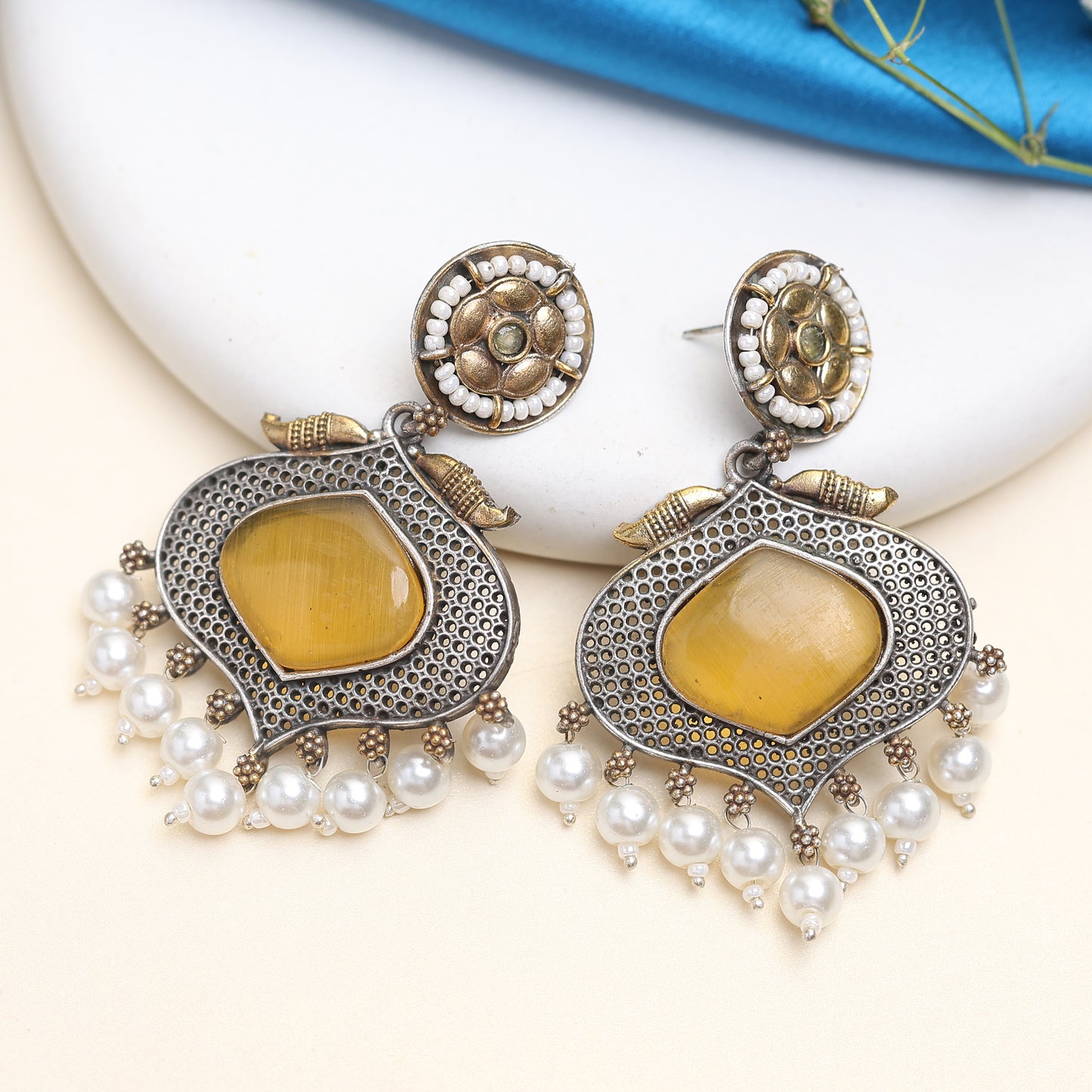 Vintage Temple Style Pearl Earring