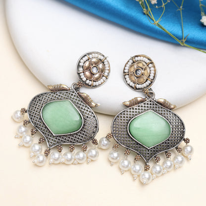 Vintage Temple Style Pearl Earring