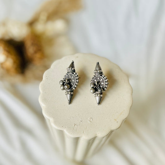 Tribal Studs